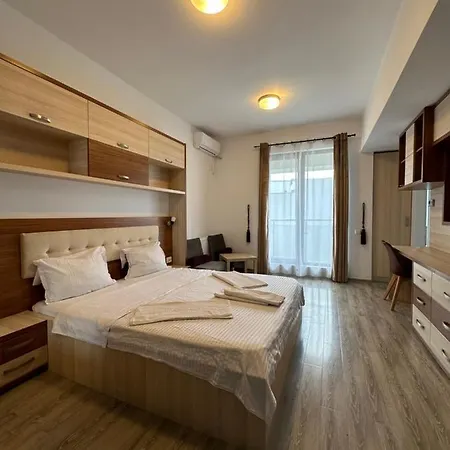 97 Rent House Бухарест